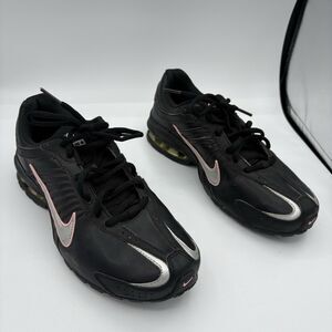 Nike Sneakers Womens Size 7.5 Reax Run‎ 4 Running Black Walk D3